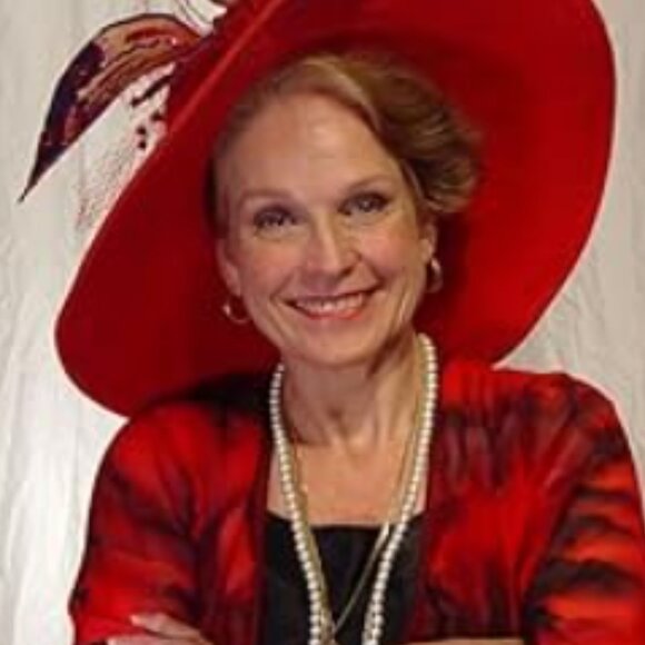 4/$30 Bundle; Novel: "The Red Hat Club" by Haywood Smith - Picture 6 of 7